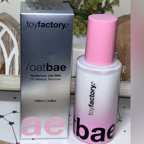 toy factory Other - Toy Factory OatBae Hyaluronic Oil Makeup Remover